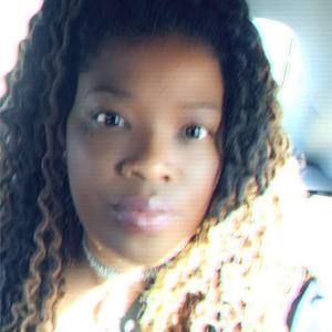 Meet your Posher, Shanika